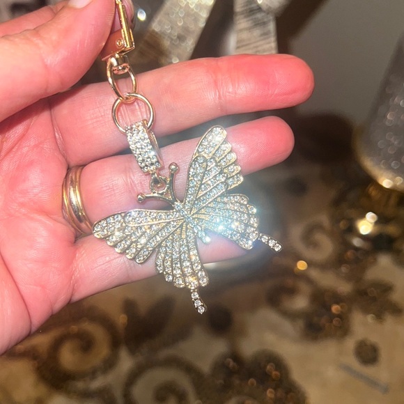 1pc Shiny Rhinestone Butterfly Keychain Cute Animal Alloy Key Chain Ring Bag - Picture 5 of 7